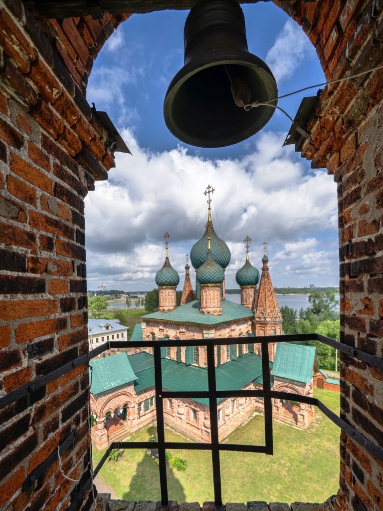 Царь-наличник Церкви Иоанна Златоуста. Ярославль. Царь-наличник Церкви Иоанна Златоуста. Ярославль.